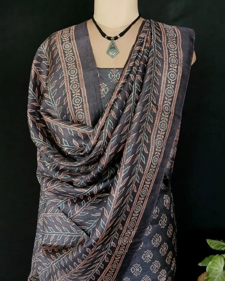Two-Piece Salwar Sets in Pure Tussar Silk with Natural Dyes Ajrakh – (TPSS1007) - Image 4