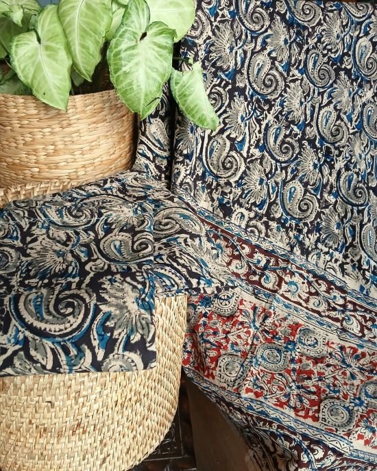 Natural Dyes Pedana Kalamkari Handblock Bedsheet Set - (NDKB0014) - Image 2