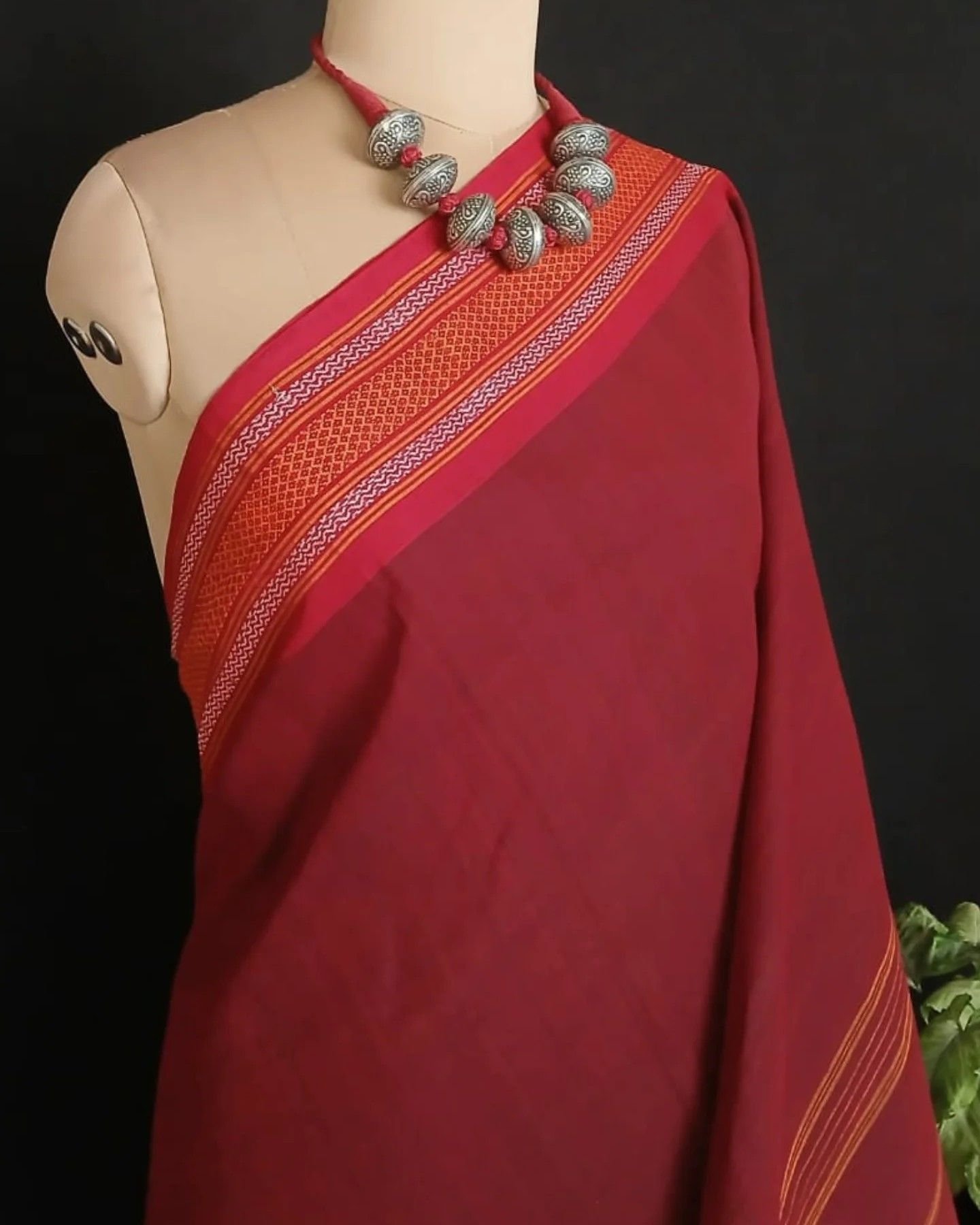 Classic Handwoven 40-count Kandangi from Chettinad - (CHKS0024) - Image 3