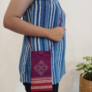 Kasuti Embroidered Mobile Phone Sling Bag -(KSMS0006)