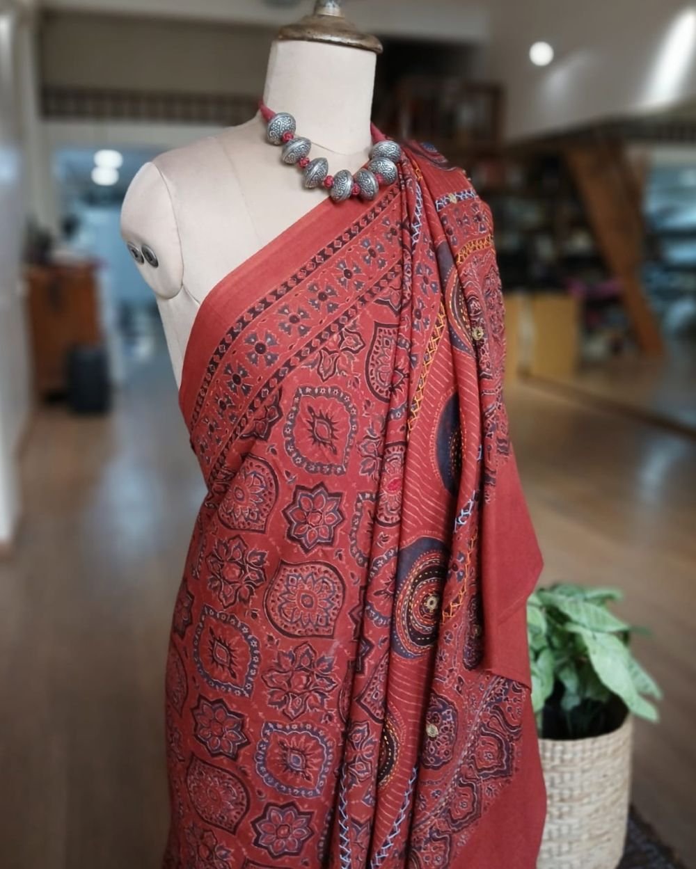 Barmer Ajrakh with Embroidered Palla Mul Cotton Saree – (AMCE1125) - Image 6