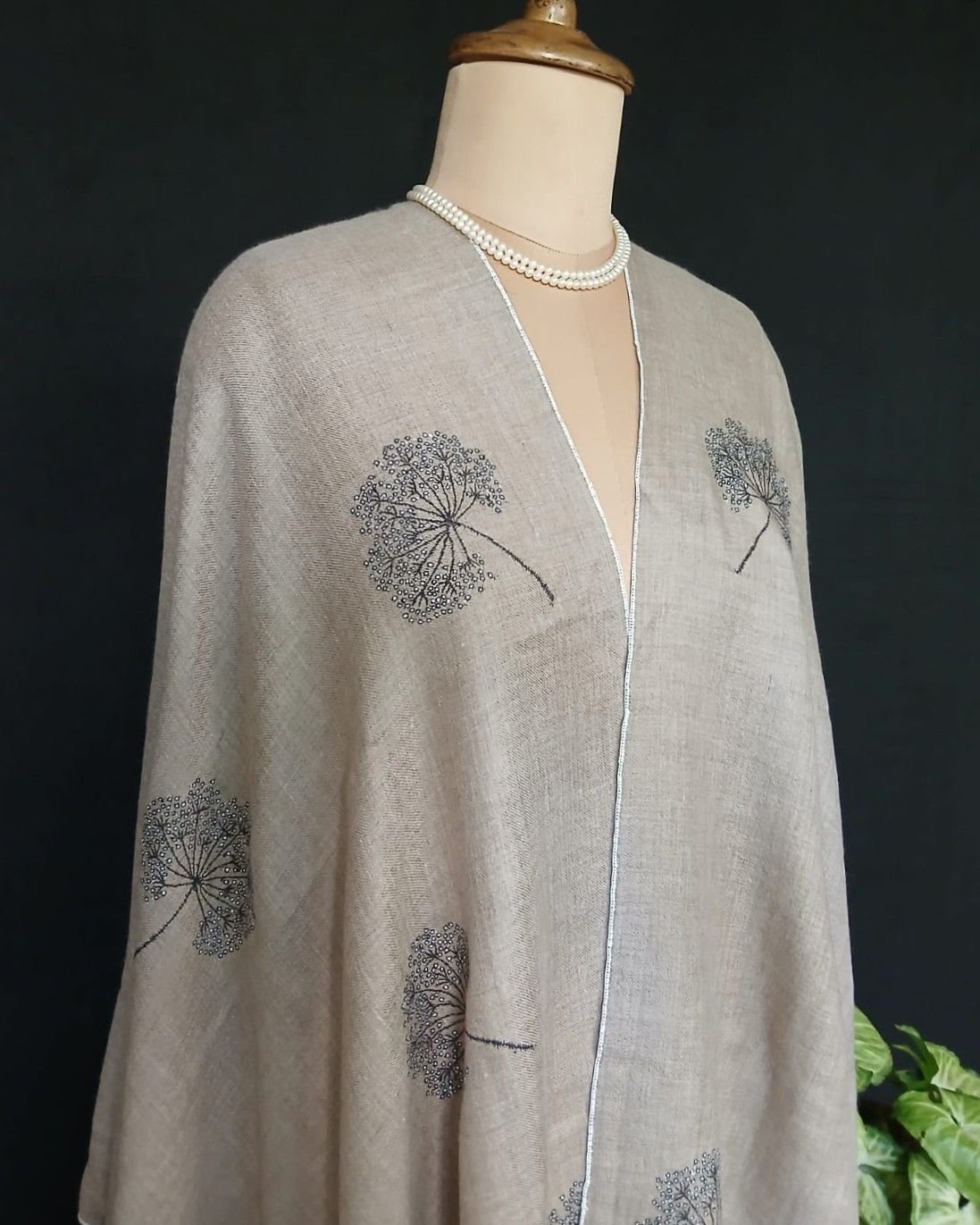 Pashmina Stole from Kashmir - (PSFK0003) - Image 6