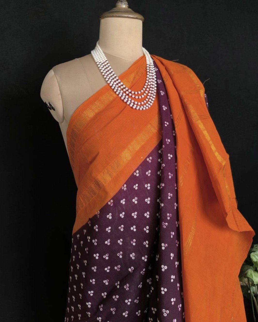 Hand-knotted Madurai Sungudi Cotton Saree- (HKSS0010) - Image 3