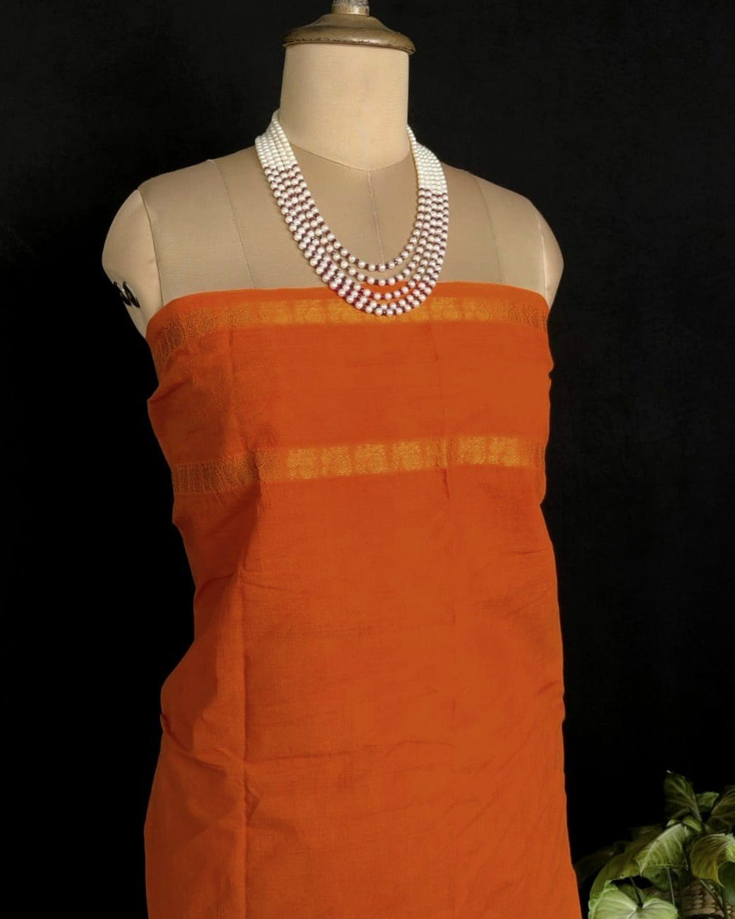 Hand-knotted Madurai Sungudi Cotton Saree- (HKSS0010) - Image 9