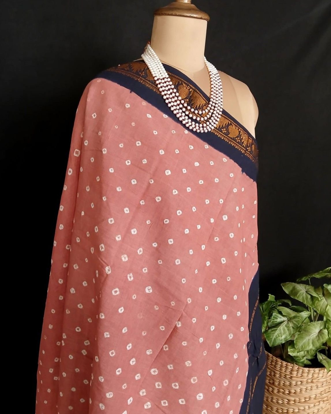 Hand-knotted Madurai Sungudi Cotton Saree- (HKSS0019) - Image 7