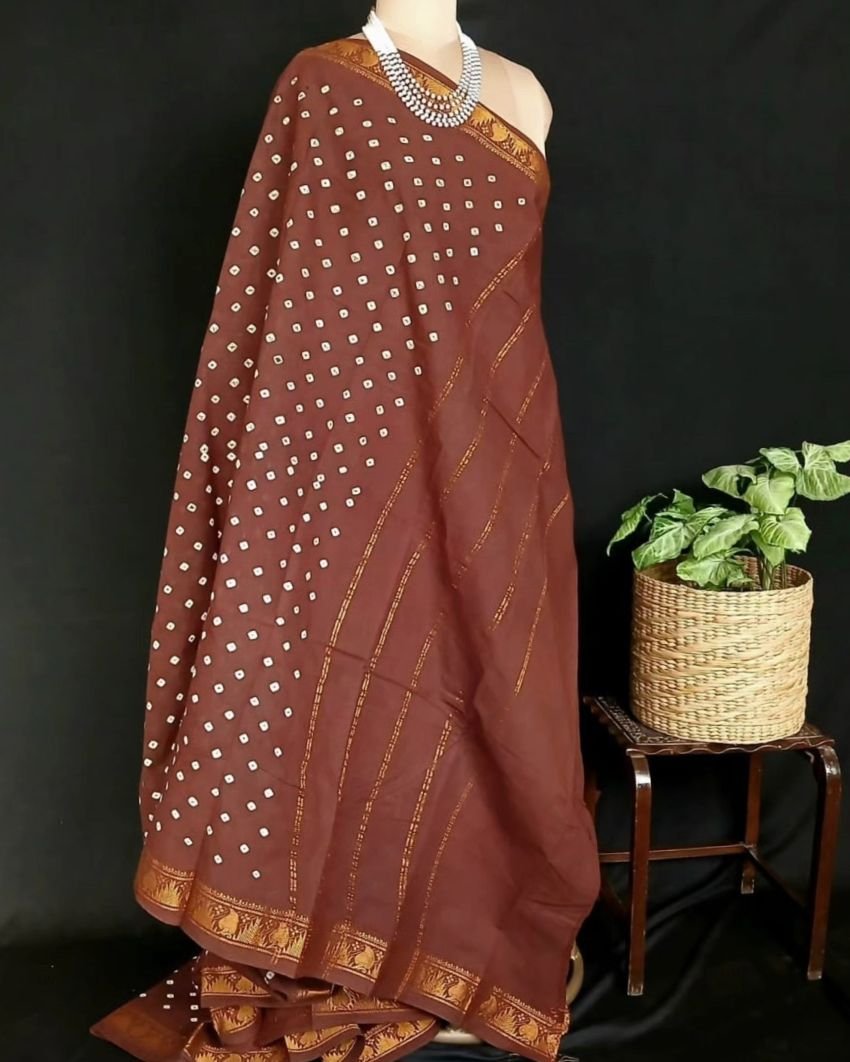 Hand-knotted Madurai Sungudi Cotton Saree- (HKSS0014) - Image 8