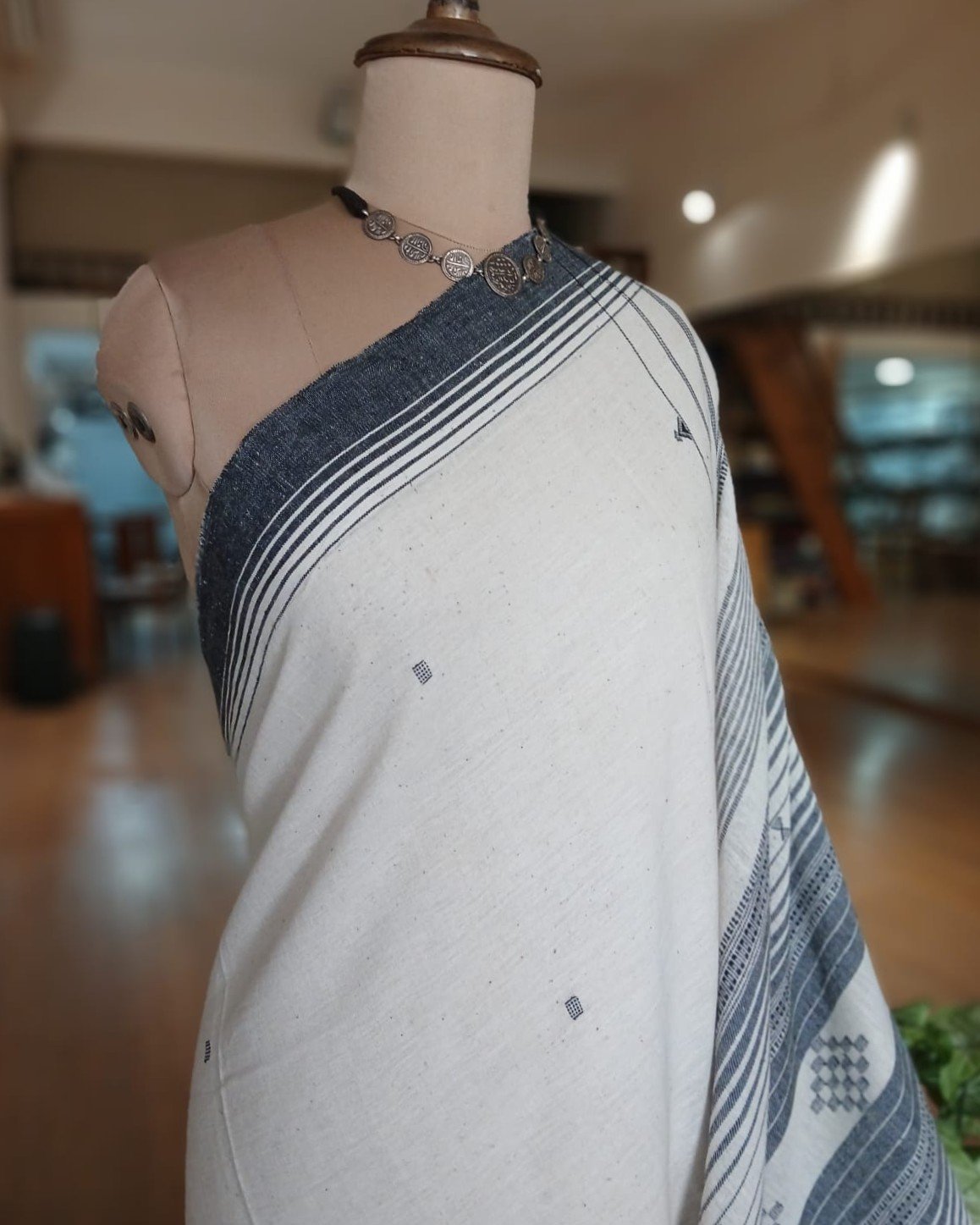 Bhujodi Saree handwoven in Kala Cotton – (BHUJ1016) - Image 5
