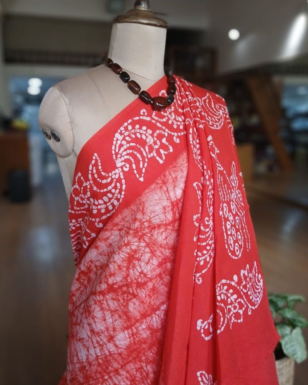 No-Zari Batik Saree from Madurai - (NZBS1013) - Image 4