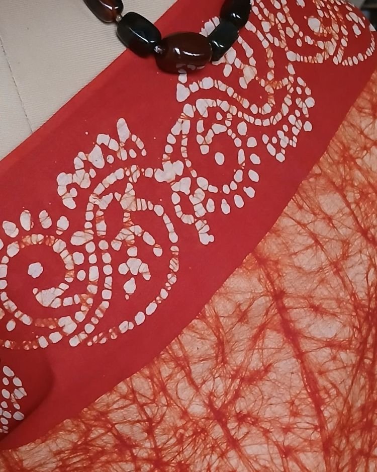 No-Zari Batik Saree from Madurai - (NZBS1024) - Image 3