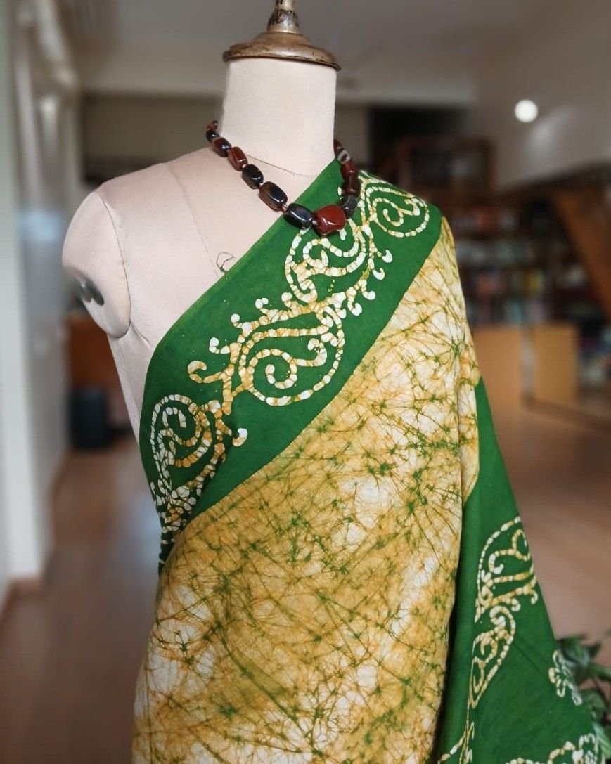 No-Zari Batik Saree from Madurai - (NZBS1006) - Image 2