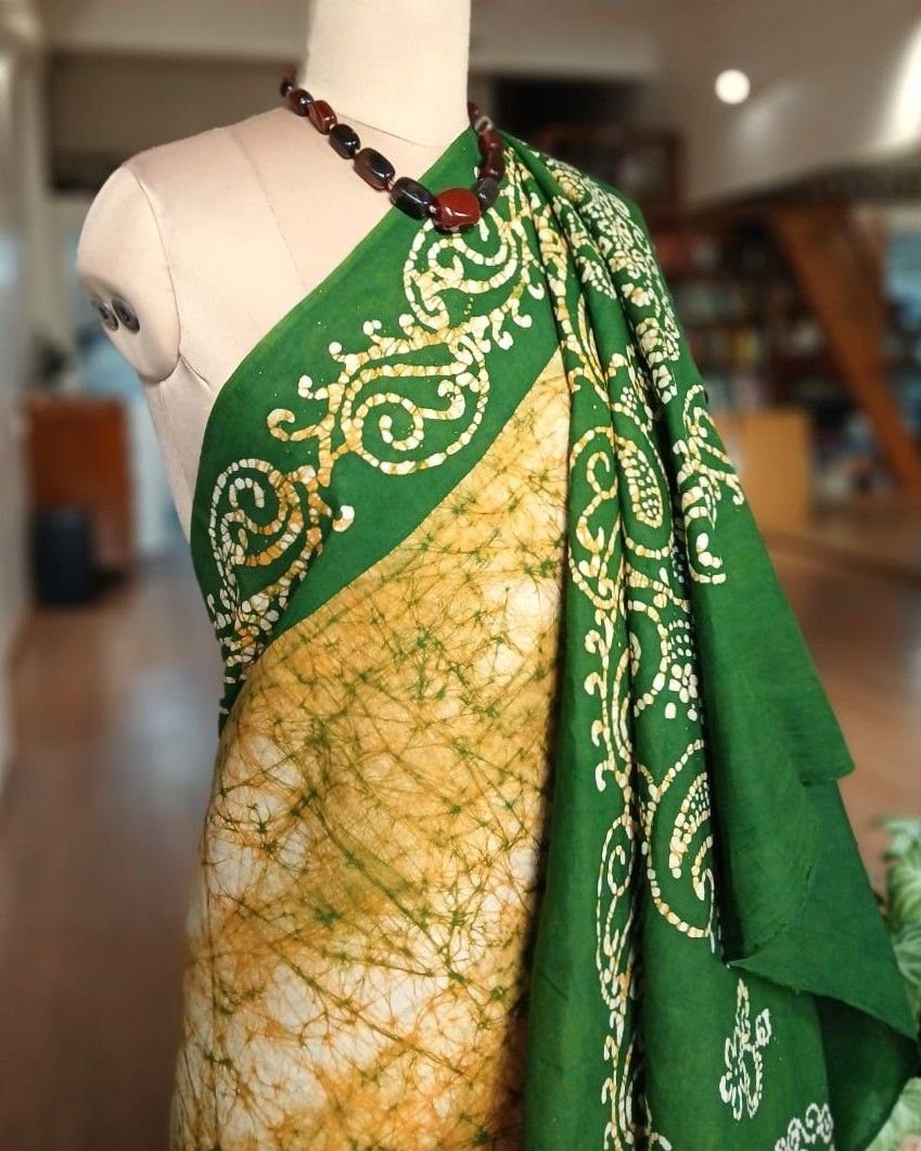 No-Zari Batik Saree from Madurai - (NZBS1006) - Image 4