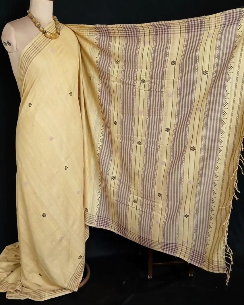 Ahimsa Eri Silk saree from Sualkuchi in Assam - (AESS0012) - Image 3