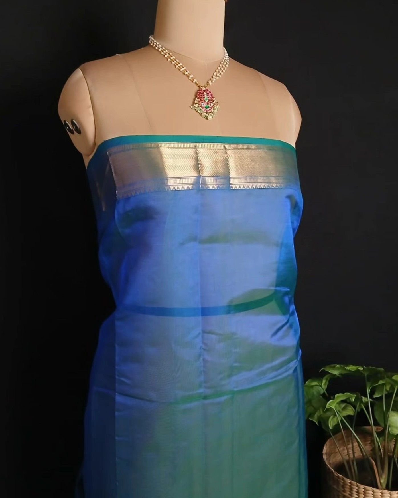 Silk-Cotton Kanchi Handweave with Zari Border- (SCHZ0017) - Image 7