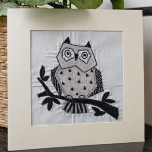 Kantha Embroidered Artwork Owl – (ARTW1025)