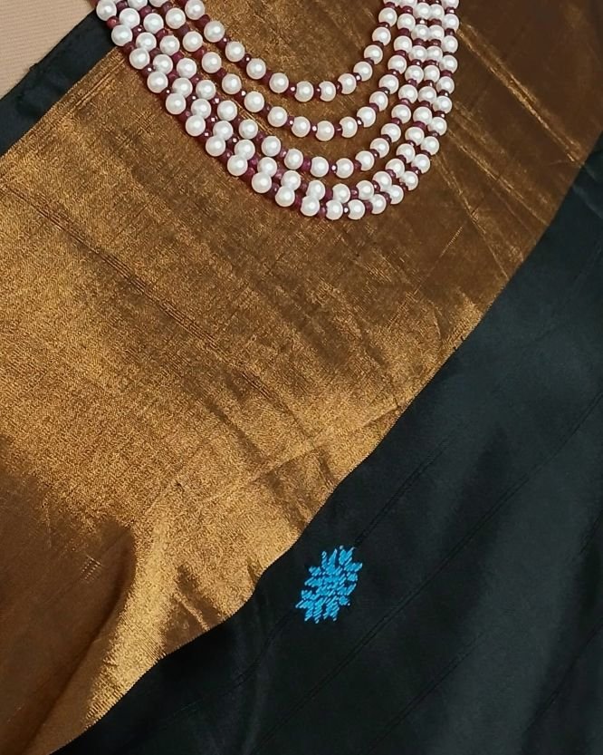Kasuti Embroidered Saree in PureMulberry Silk - (KMSS0004) - Image 4