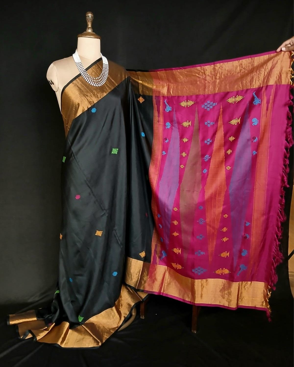 Kasuti Embroidered Saree in PureMulberry Silk - (KMSS0004)