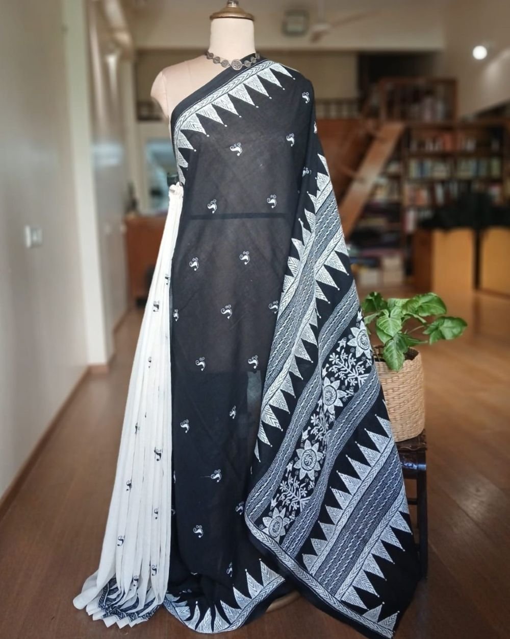 Cotton Kantha Saree from Santiniketan – (KNCS1064)