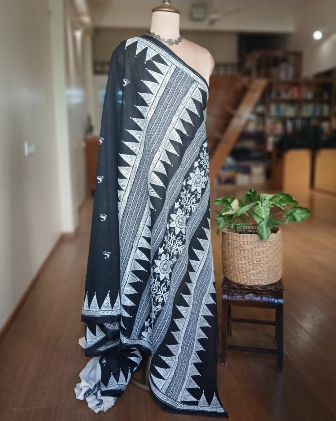 Cotton Kantha Saree from Santiniketan – (KNCS1064) - Image 8