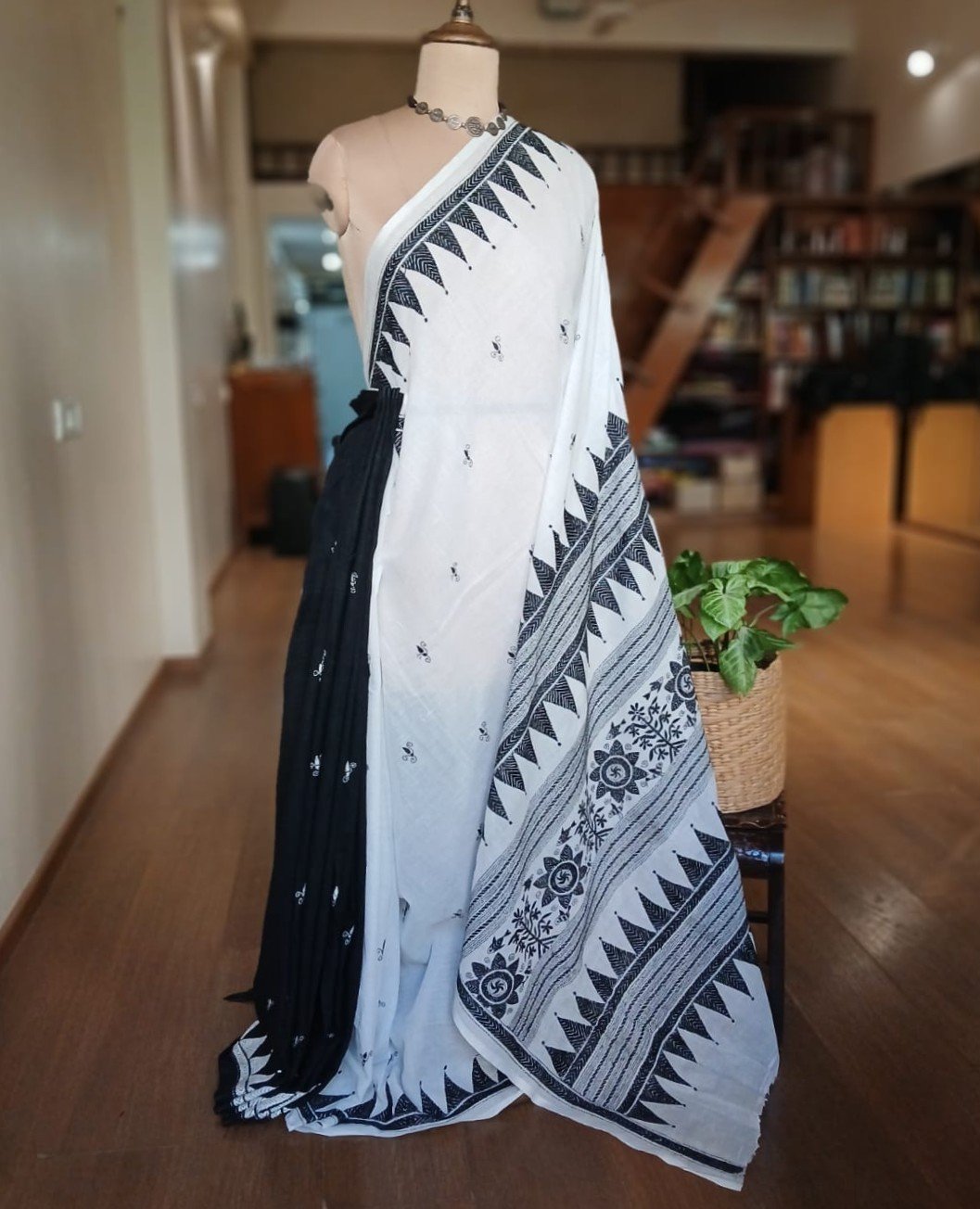 Cotton Kantha Saree from Santiniketan – (KNCS1065)