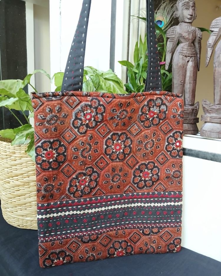 Ajrakh Tote Bag – (ATBG0022) - Image 3