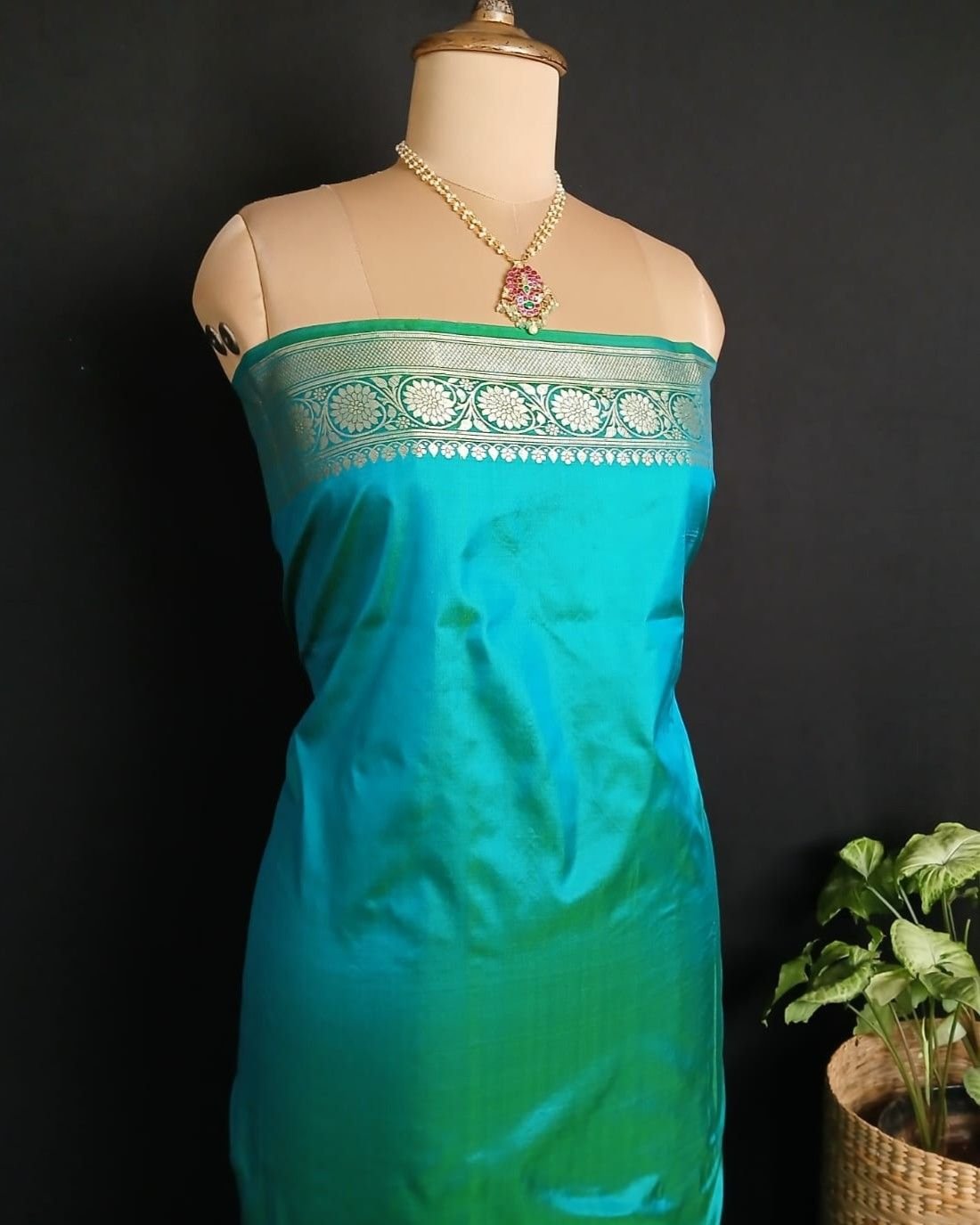 Banarasi Kadua Katan Silk Saree – (BANA1087) - Image 10