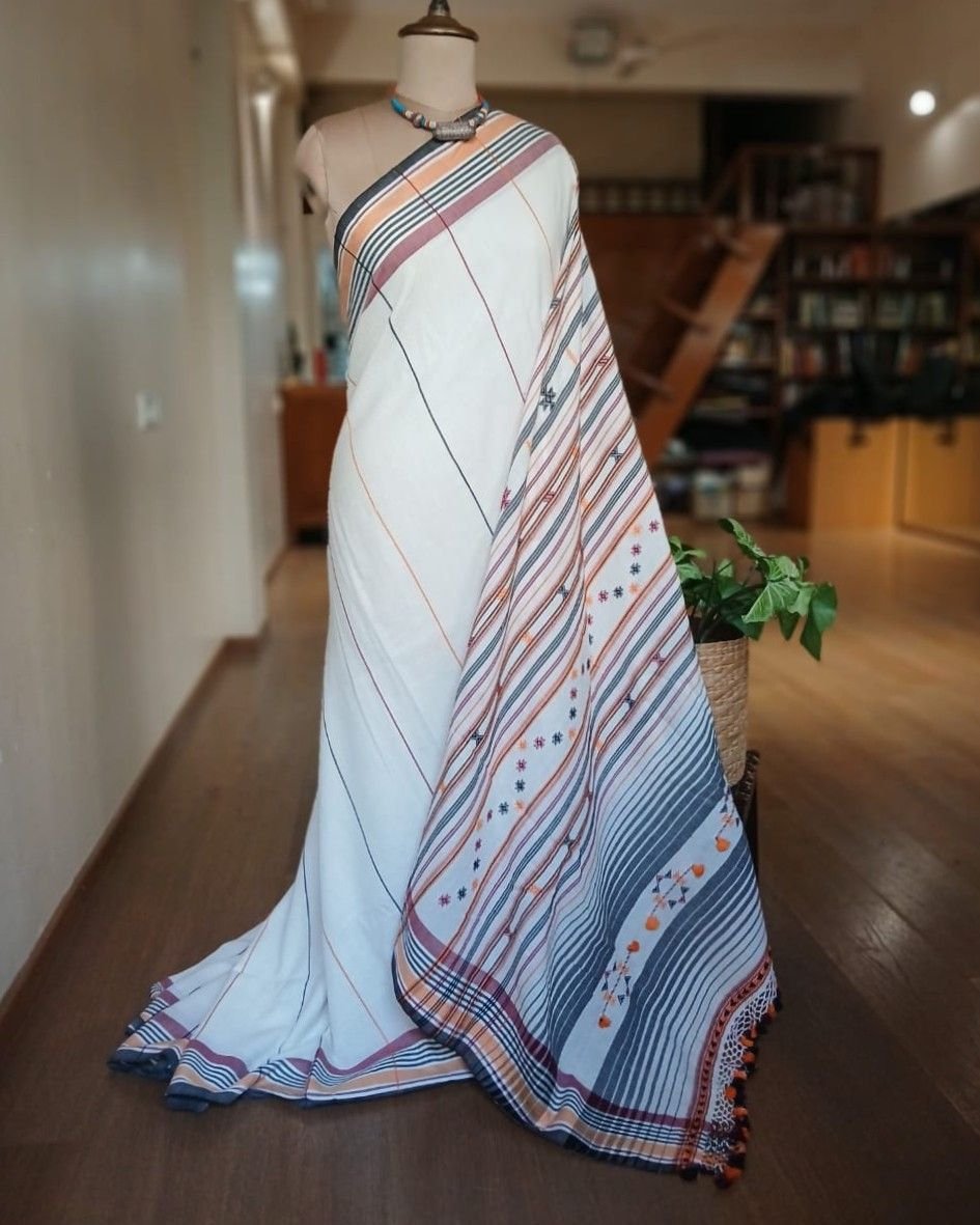 Bhujodi Saree handwoven in Kala Cotton – (BHUJ1023) - Image 2