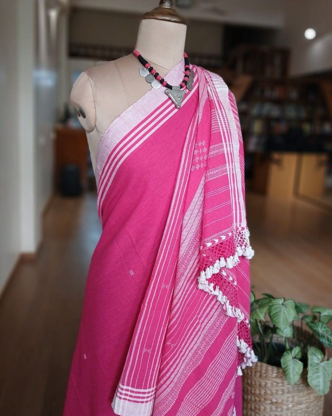 Bhujodi Saree handwoven in Kala Cotton – (BHUJ1024) - Image 6