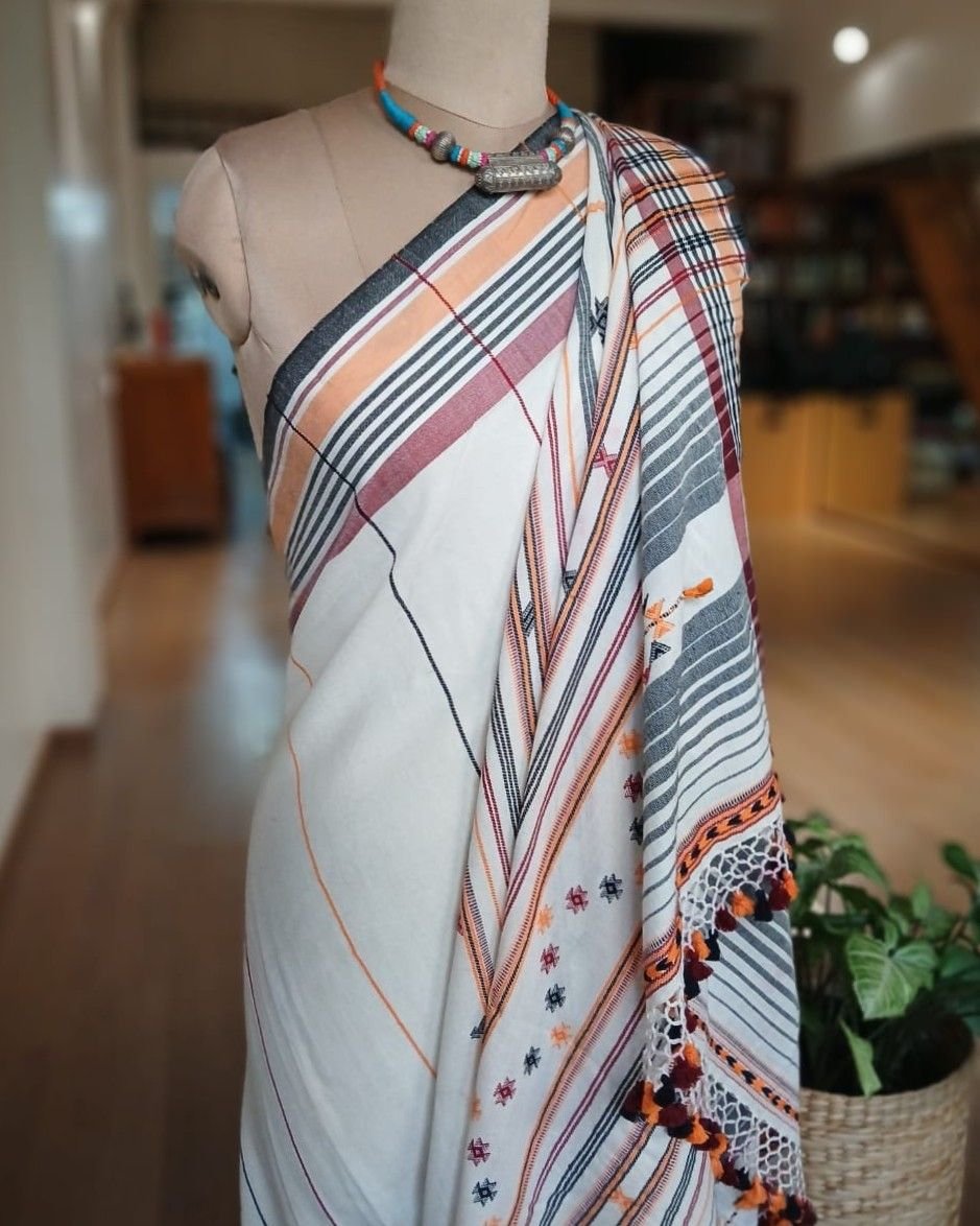Bhujodi Saree handwoven in Kala Cotton – (BHUJ1023) - Image 5