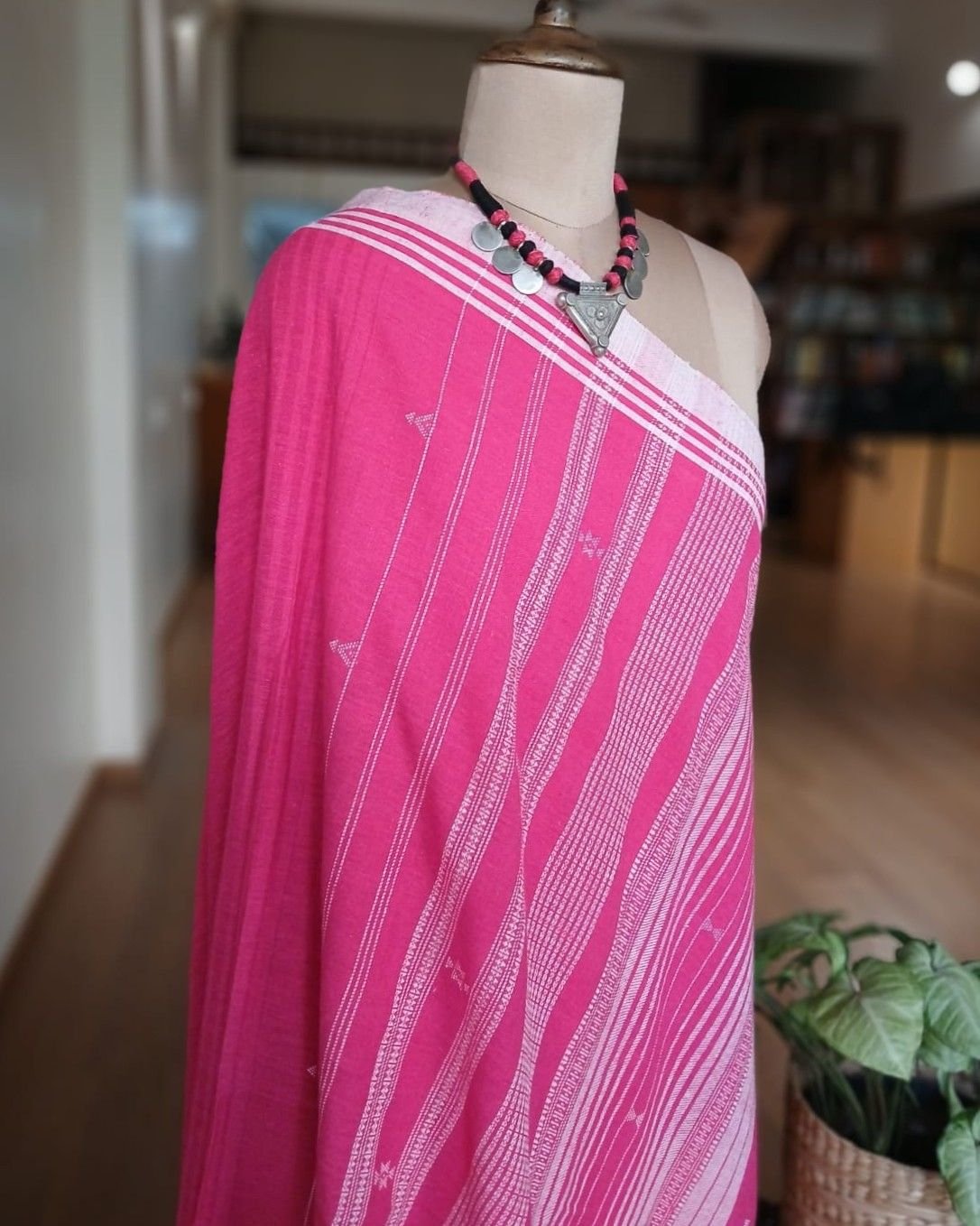 Bhujodi Saree handwoven in Kala Cotton – (BHUJ1024) - Image 7