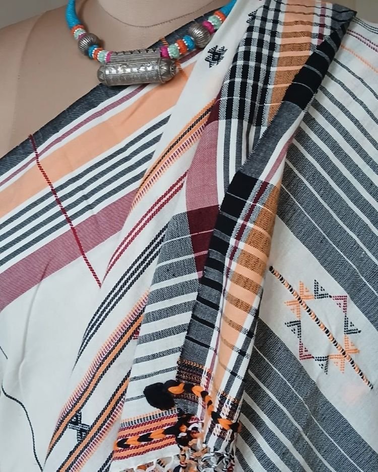 Bhujodi Saree handwoven in Kala Cotton – (BHUJ1023) - Image 6