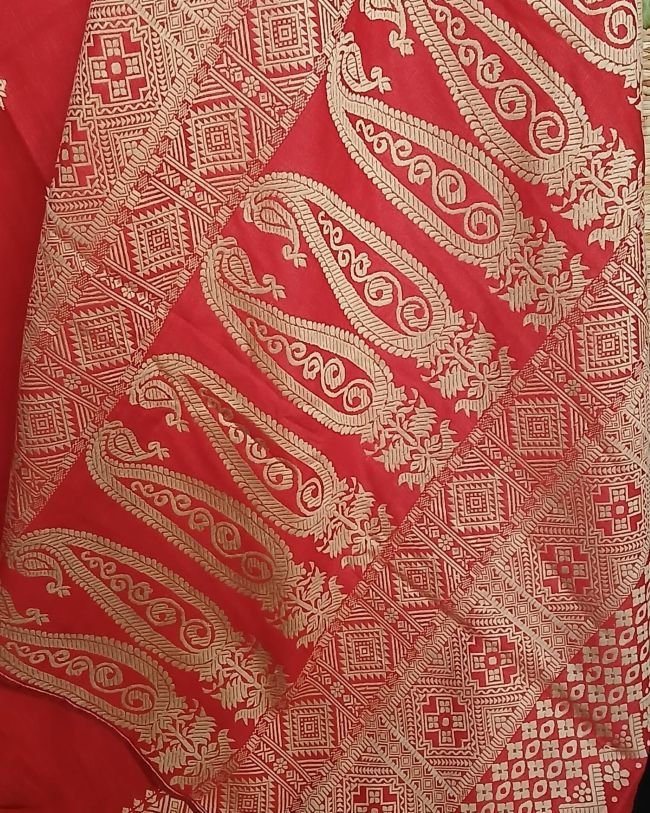 Ahimsa Eri Silk saree from Sualkuchi in Assam - (AESS0016) - Image 4