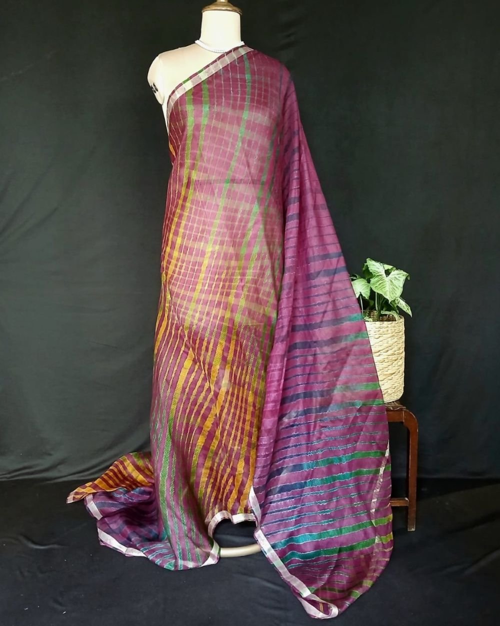 Hand tie-dye Leheriya on Kota Silk (HTKS0061) - Image 2