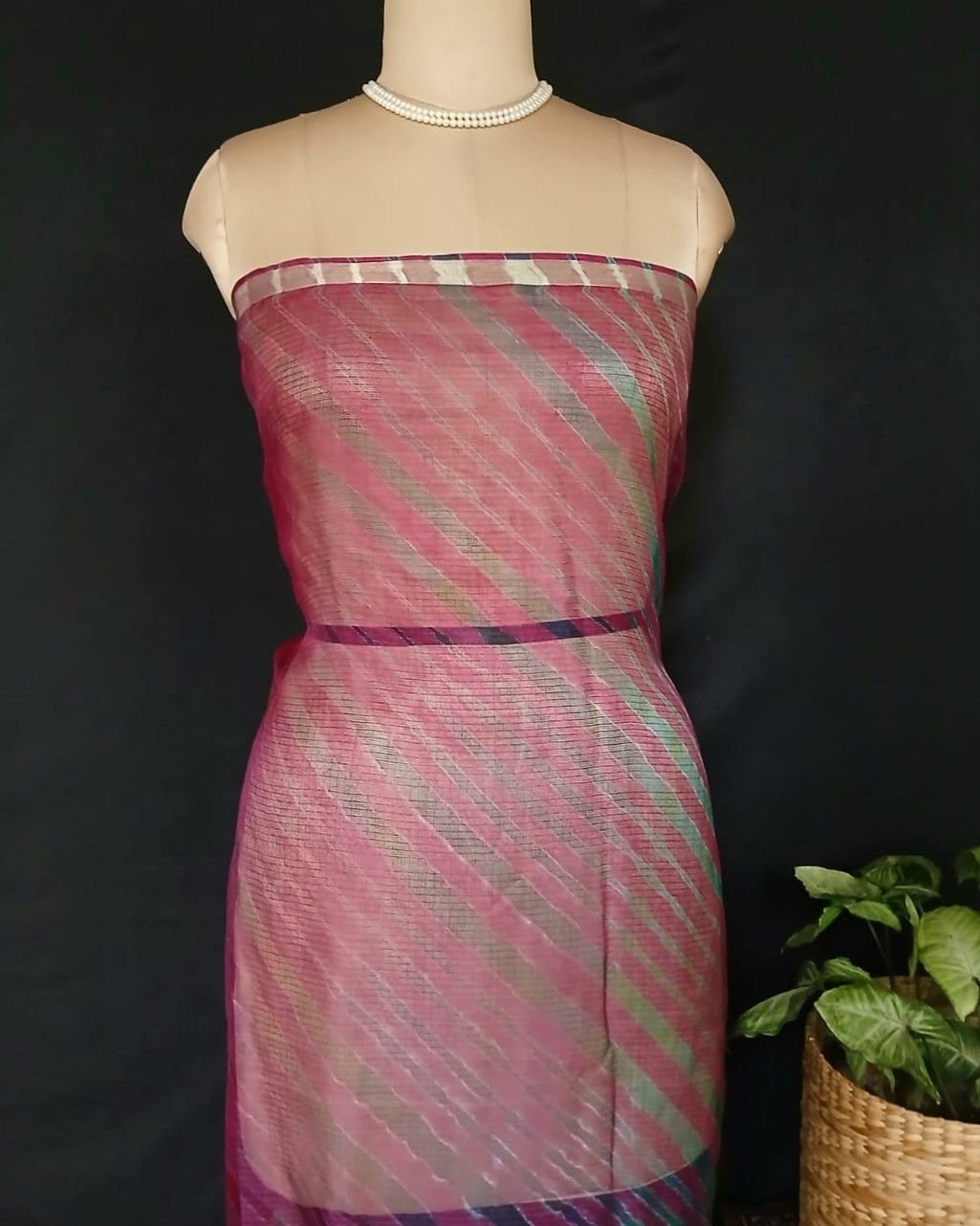 Hand tie-dye Leheriya on Kota Silk (HTKS0061) - Image 7