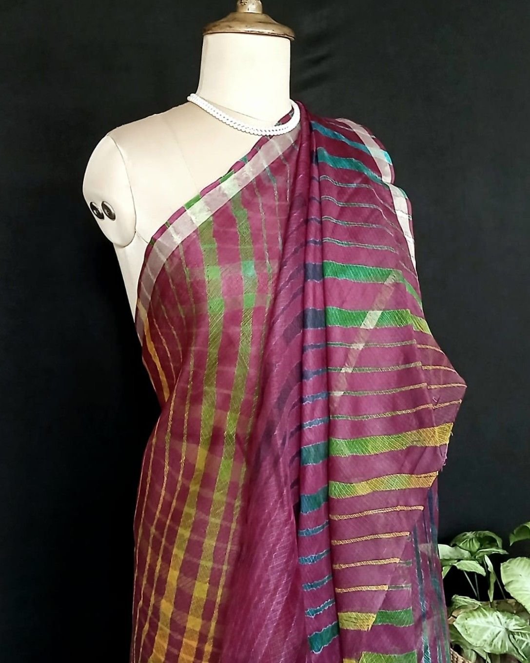 Hand tie-dye Leheriya on Kota Silk (HTKS0061)