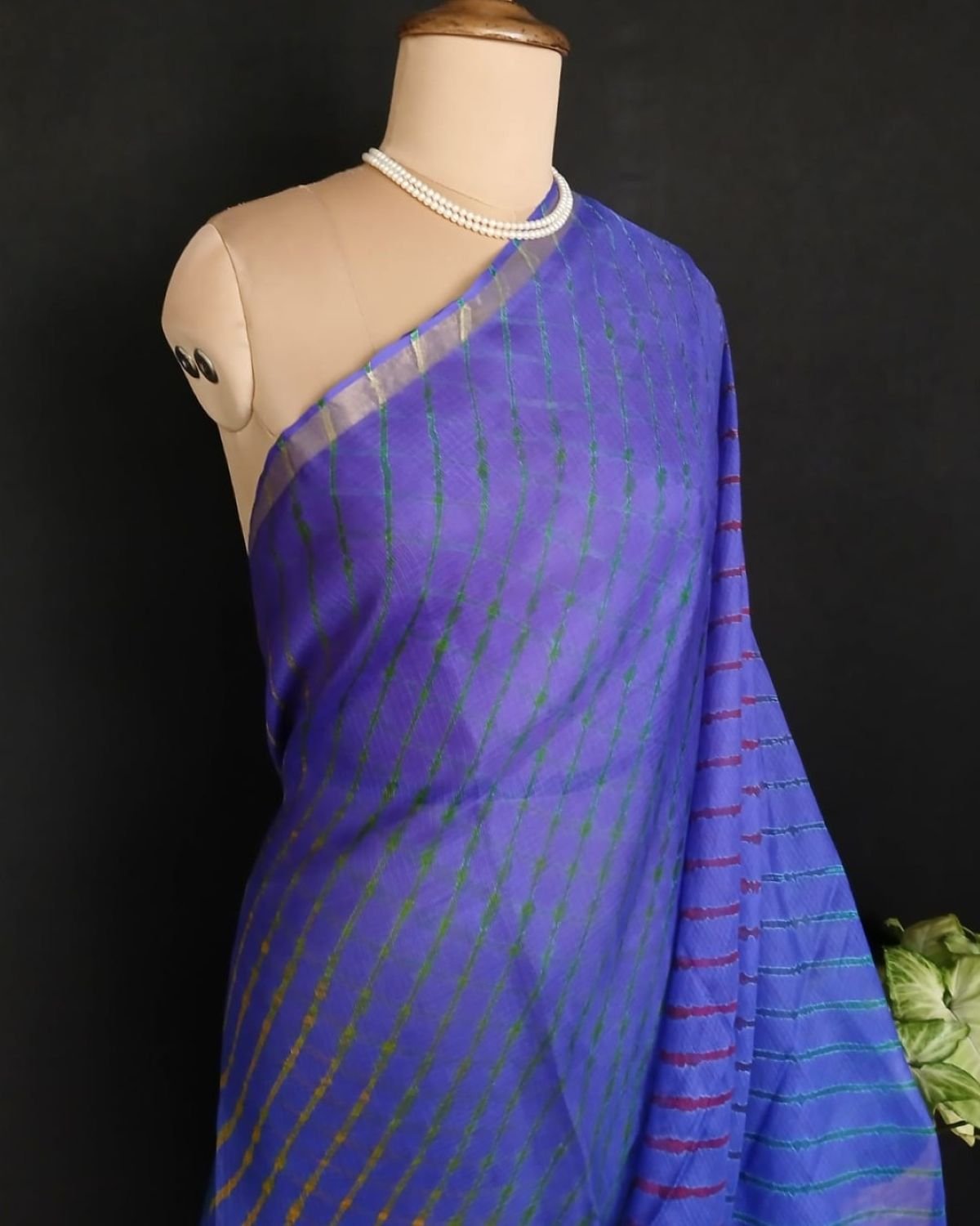 Hand tie-dye Leheriya on Kota Silk (HTKS0073) - Image 3