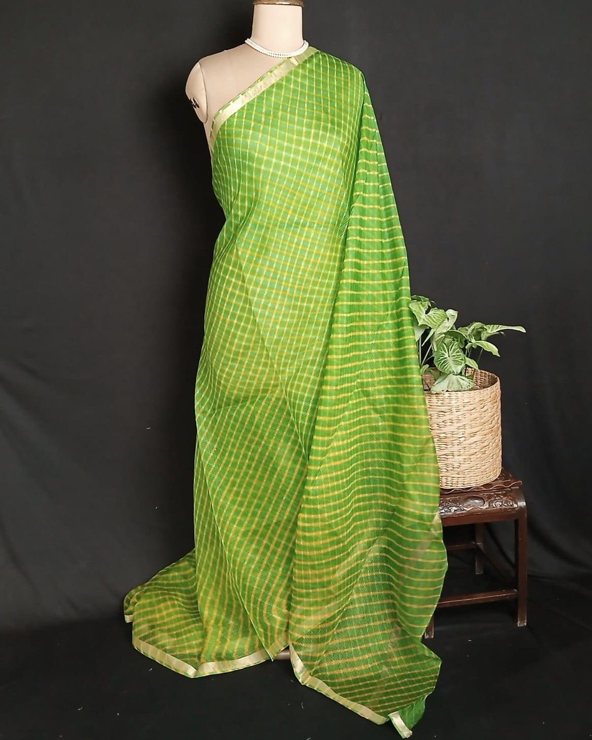 Hand tie-dye Leheriya on Kota Silk (HTKS0059) - Image 2