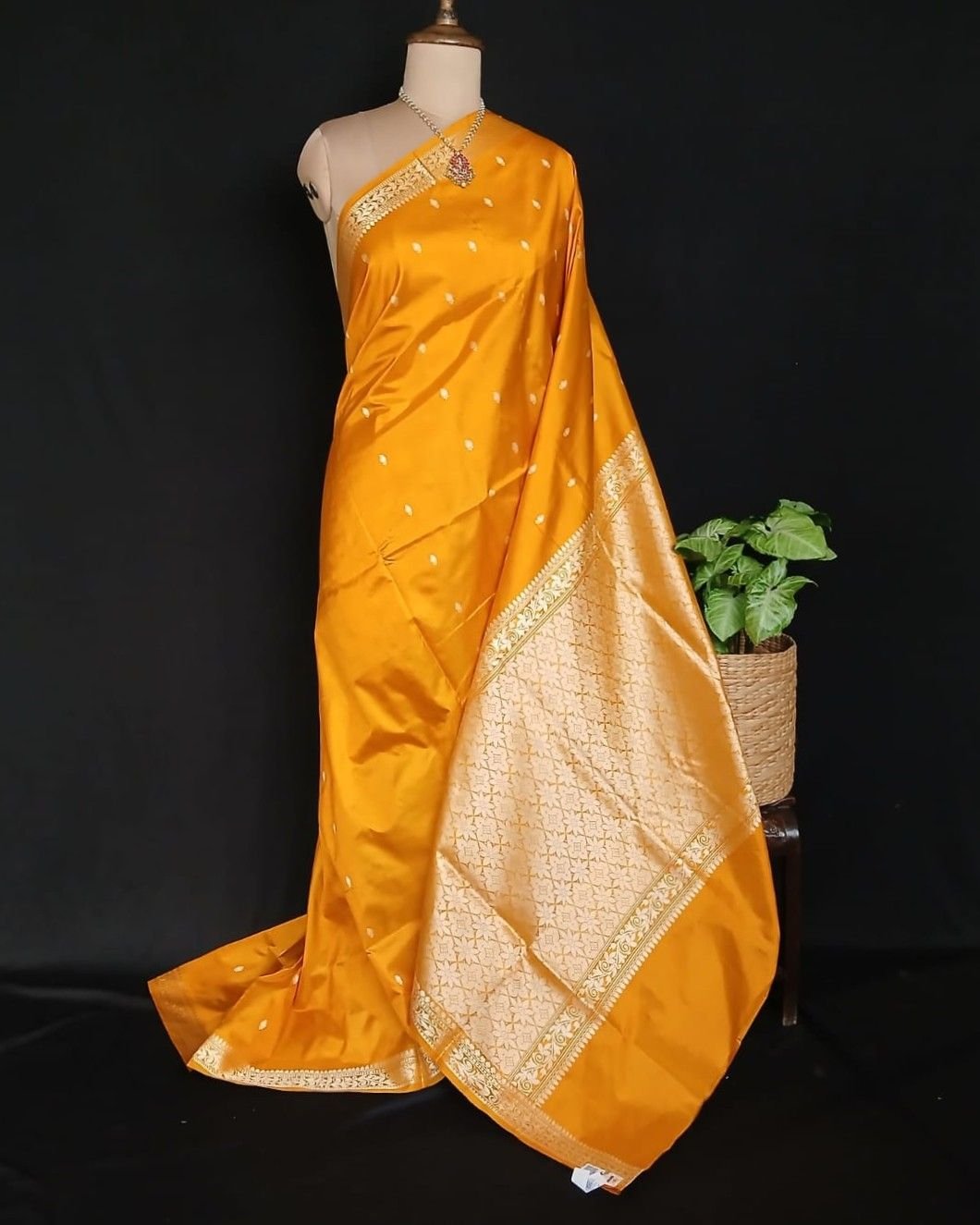 Banarasi No Zari Katan Silk Saree – (NZSS0027)