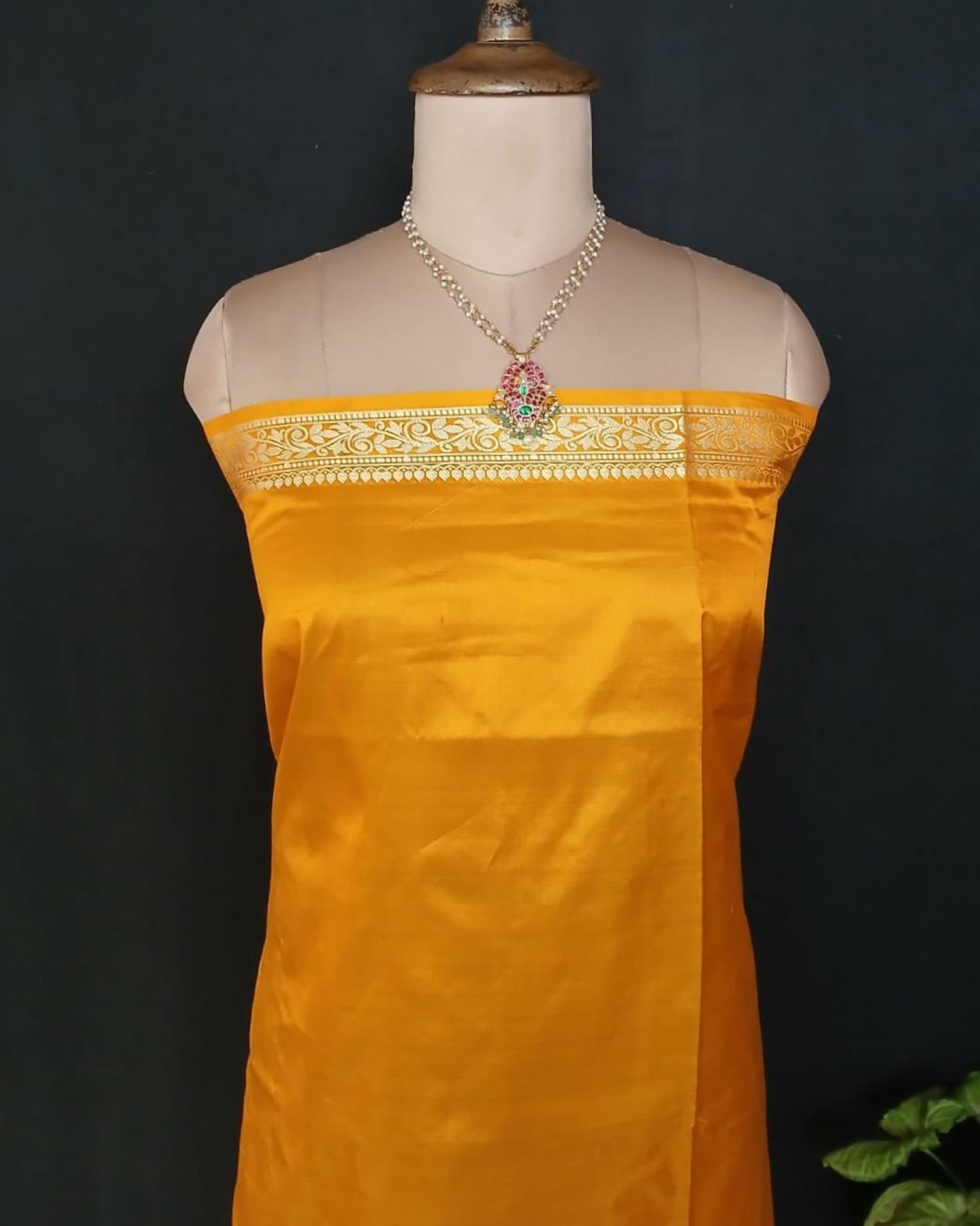 Banarasi No Zari Katan Silk Saree – (NZSS0027) - Image 10