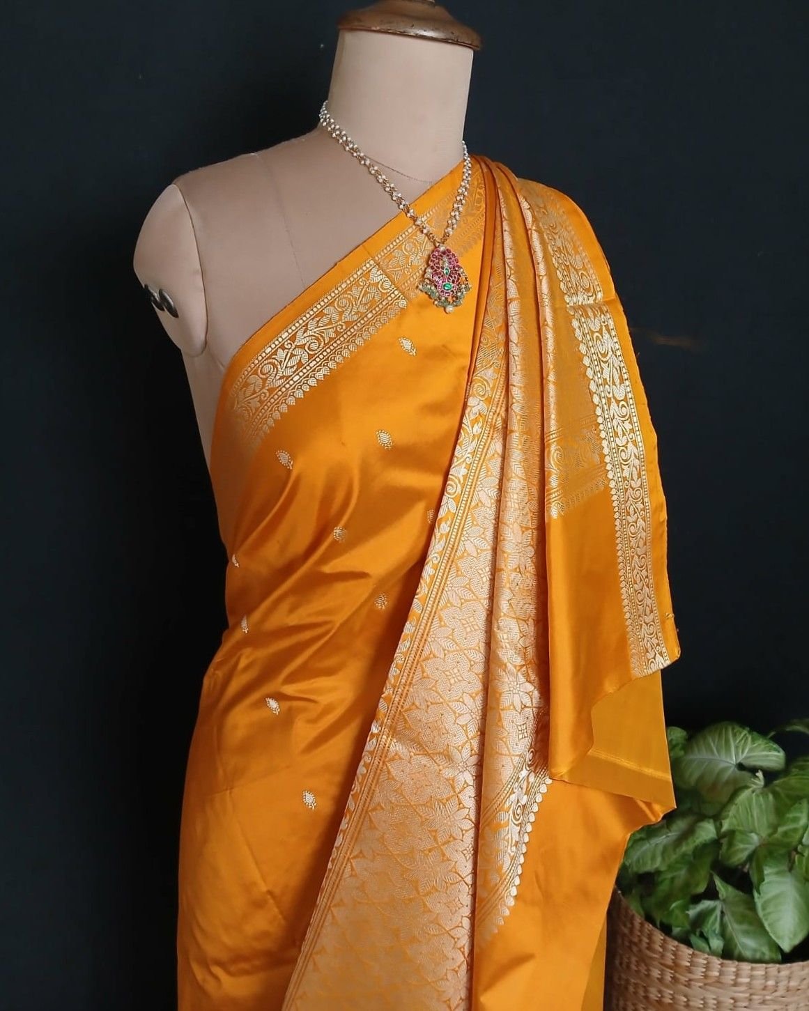 Banarasi No Zari Katan Silk Saree – (NZSS0027) - Image 4