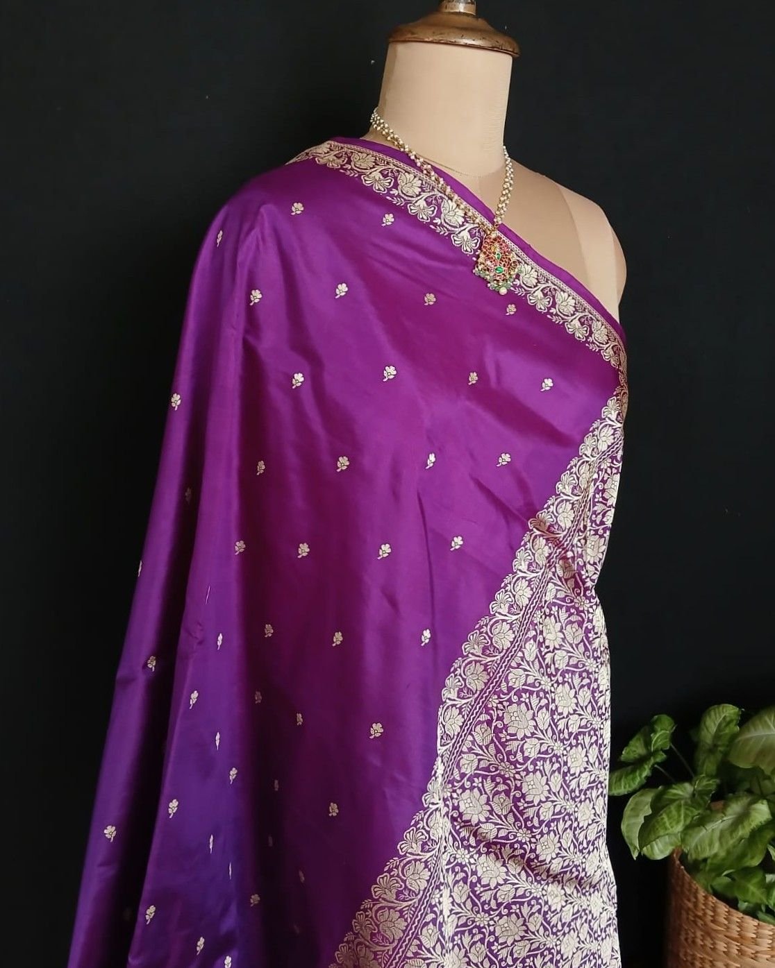 Banarasi No Zari Katan Silk Saree – (NZSS0028) - Image 9