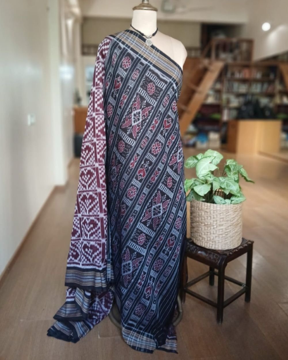 Nuapatna Single Ikat Saree - (NSIS0015) - Image 8