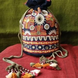 Paako Embroidered Potli Bag in Pure Cotton – (PEPB0006)