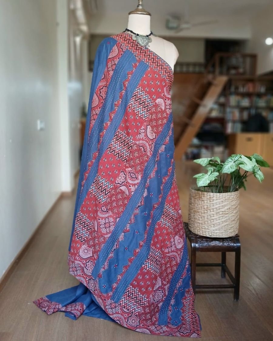 Ajrakh Applique Saree in Mul Cotton – (MCAS1037)