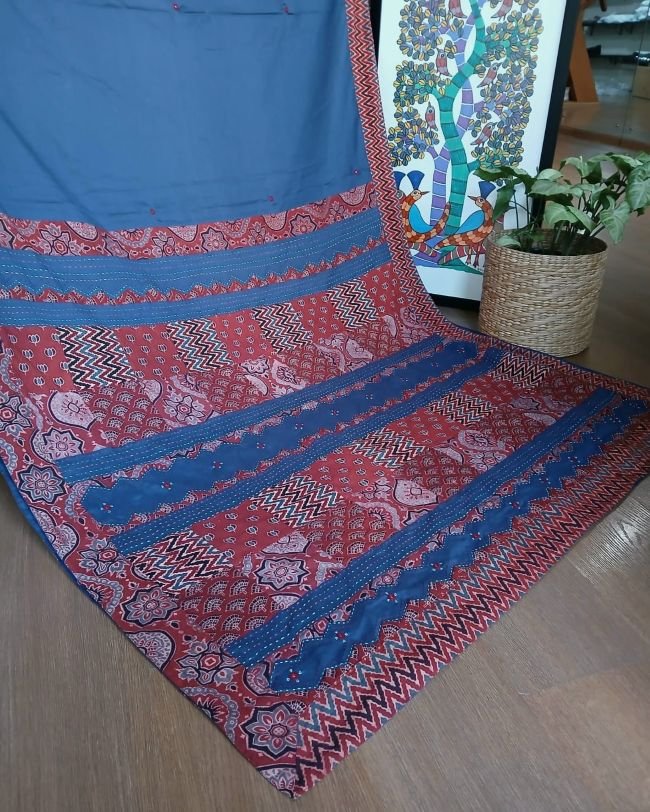 Ajrakh Applique Saree in Mul Cotton – (MCAS1037) - Image 3