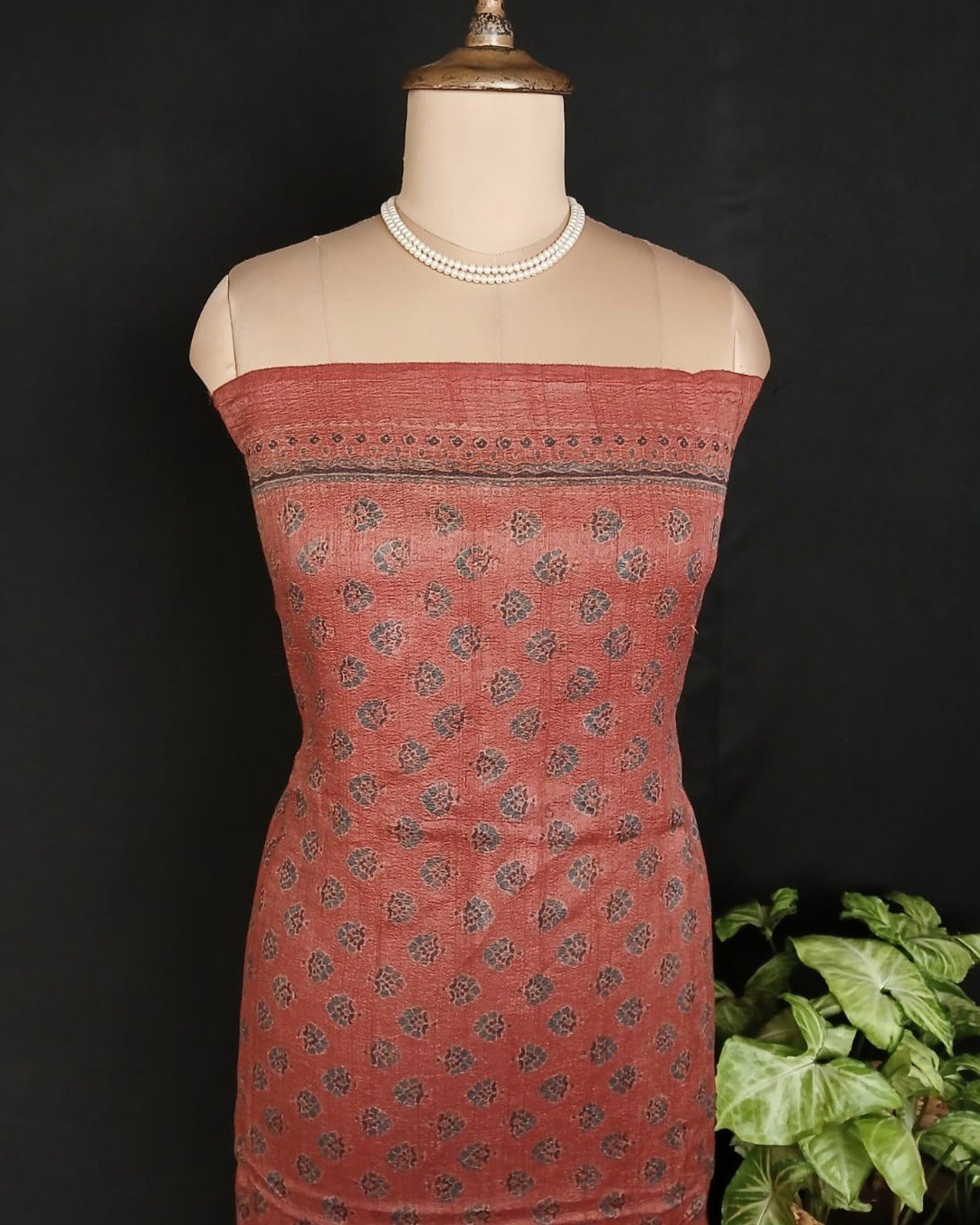 Ajrakh Desi Tussar Silk Saree – (ATSS0029) - Image 11