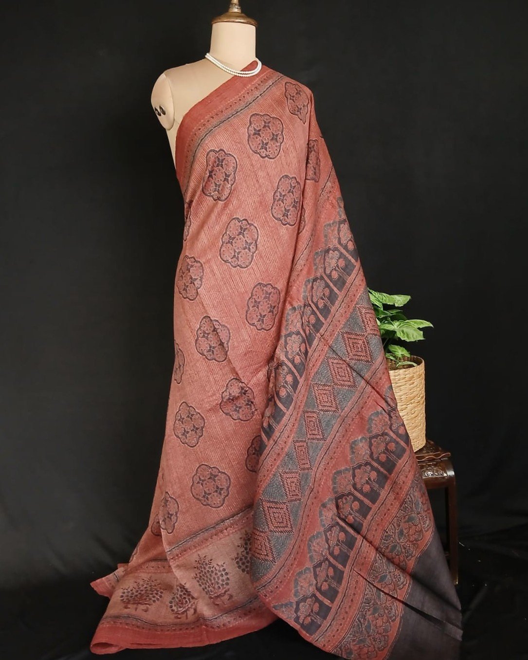 Ajrakh Desi Tussar Silk Saree – (ATSS0029) - Image 8