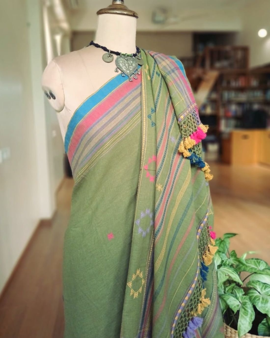 Bhujodi Saree handwoven in Kala Cotton – (BHUJ1028) - Image 4