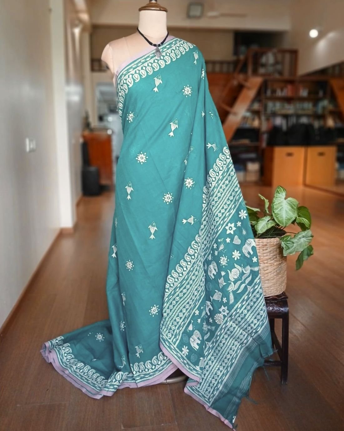 Kantha Hand Embroidery on Begumpuri Cotton – (KNCS1072)