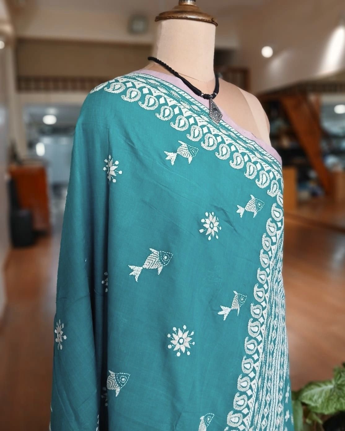 Kantha Hand Embroidery on Begumpuri Cotton – (KNCS1072) - Image 9