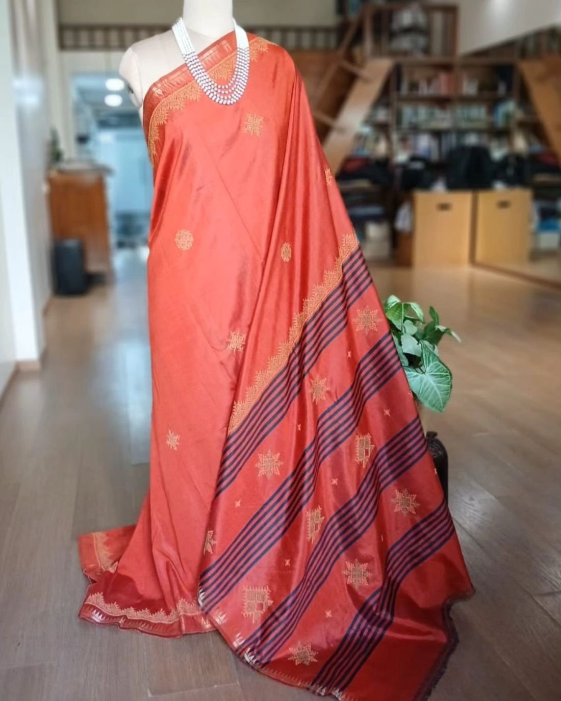 Kasuti Hand Embroidered Silk Saree - (KHES0002)